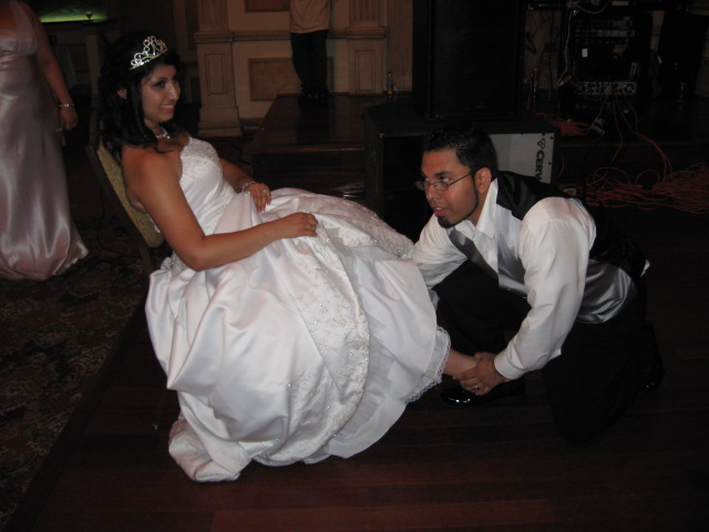 617x456 pixels (80K)